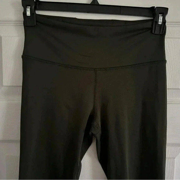 Size S Under Armour Green Leggings - Picture 3 of 5